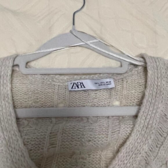 ZARA sweater - Picture 2 of 4